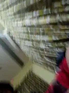 Collegeboywithbigweapan21 online show from April 11, 6:33 pm