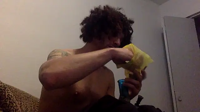 Clearlytothepoint420 online show from April 2, 5:10 pm