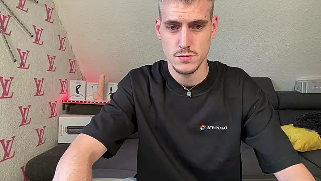 Cookieboy88 online show from September 30, 4:10 pm