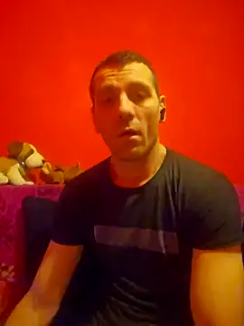 Snapshot of Aian09 chatting on February 12, 12:16 am Aian09 online show from February 12, 12:16 am