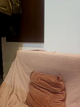 Snapshot of Aian09 chatting on March 19, 9:16 pm Aian09 online show from March 19, 9:16 pm