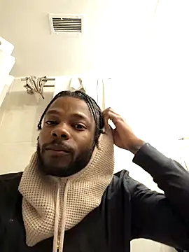 calientoboy online show from February 16, 2:33 am