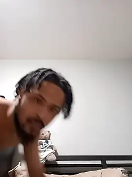 KingDragon098 online show from November 28, 1:31 am