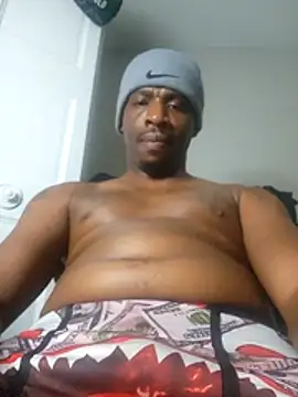 007Giovani online show from April 13, 5:24 pm