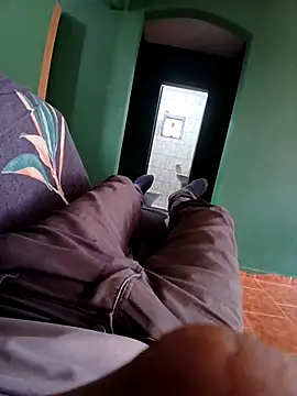 Snapshot of morenogts69 chatting on October 17, 2:43 pm morenogts69 online show from October 17, 2:43 pm