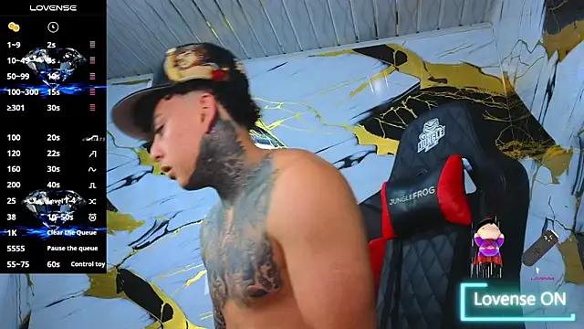 Kevin22 222 online show from February 4, 3:01 am