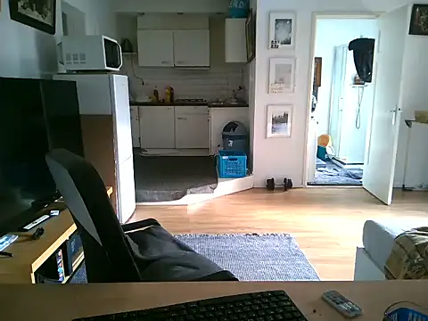 mihaimichael online show from June 9, 8:49 am