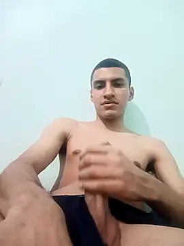 Rogersmit2 online show from March 5, 3:47 am