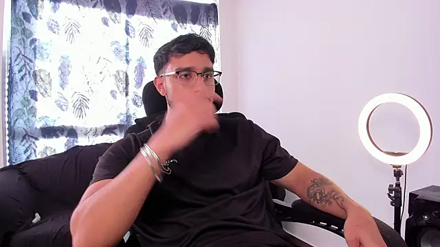 JayMarcos  online show from December 15, 12:57 pm