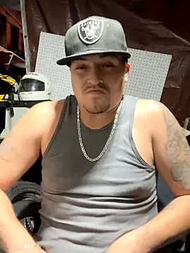 Snapshot of joeycbigcock chatting on September 27, 8:28 pm joeycbigcock online show from September 27, 8:28 pm
