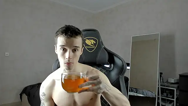 MasonWarholl online show from January 30, 2:58 pm