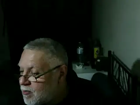 100Tauros online show from April 13, 9:15 pm