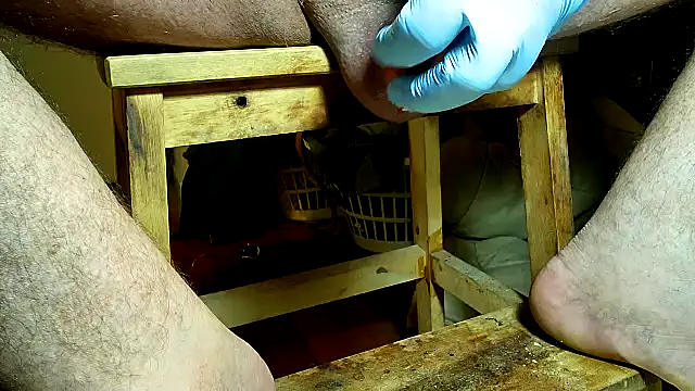 Snapshot of CBT_FUN_TIME chatting on February 25, 7:47 pm CBT FUN TIME online show from February 25, 7:47 pm