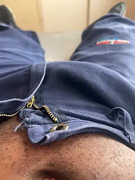 BiggieSmxll online show from June 9, 1:57 pm