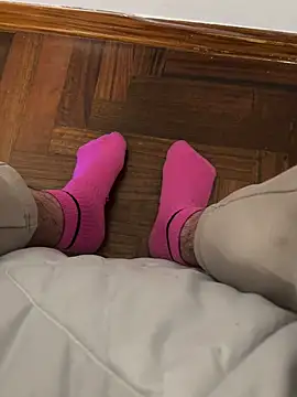 1ninefellababy online show from January 24, 6:35 pm