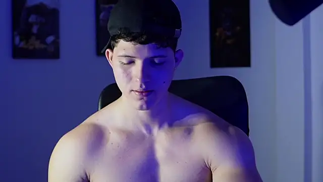 Hazzan Velez online show from December 1, 6:11 pm