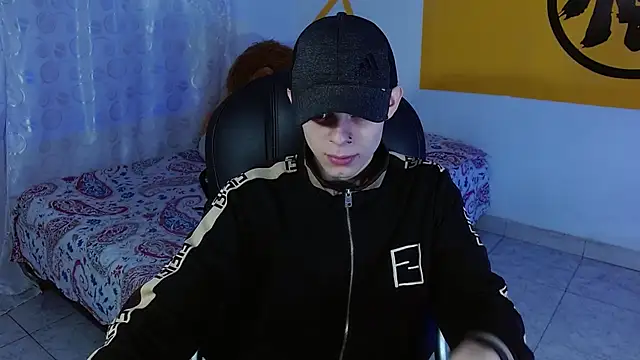 Snapshot of Matthew_Boy_ chatting on December 9, 12:53 pm Matthew Boy  online show from December 9, 12:53 pm