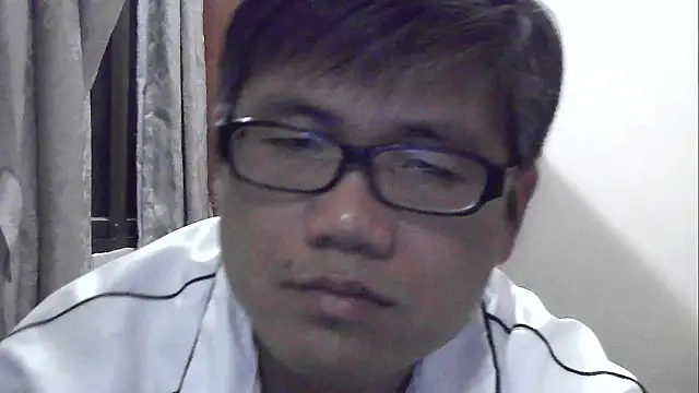 findagirlfriend online show from December 9, 1:25 pm