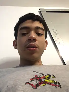 latinhandsome online show from February 21, 9:23 am