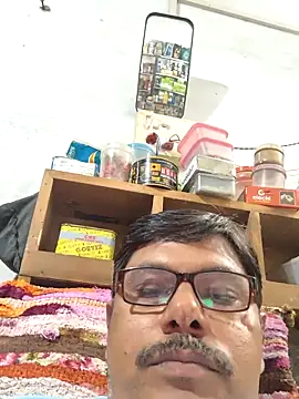 Srmotrs online show from October 26, 1:02 pm