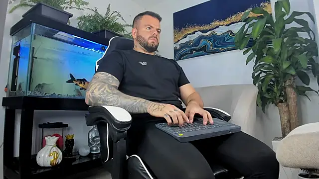 Johnnygrayson1 online show from June 21, 1:33 am