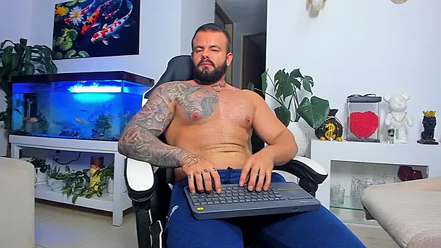 Johnnygrayson1 online show from October 24, 1:40 am