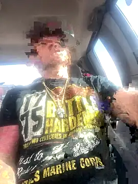 TheOneYouLove69 online show from November 21, 5:56 pm