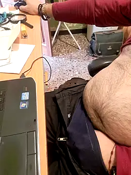 Escondido52 online show from February 5, 11:12 am