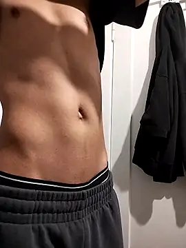 Dennis 2024 online show from March 11, 8:10 am