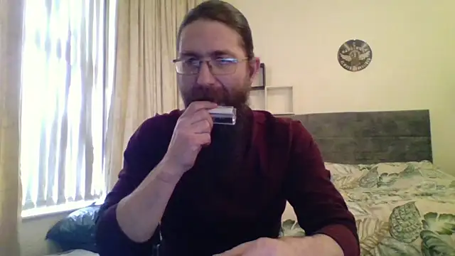 Dreamer8802 online show from March 6, 11:40 am