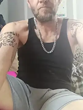 RaiderNate online show from June 25, 3:50 pm