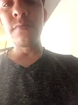 Alonsomadeira online show from April 1, 5:32 pm