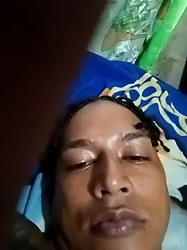 Snapshot of 21cmdegloria chatting on January 12, 9:19 am 21cmdegloria online show from January 12, 9:19 am