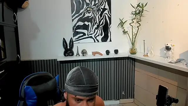 Daemon21 online show from November 19, 10:09 pm