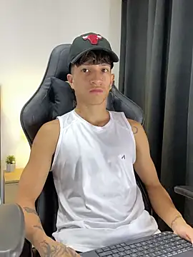  CamiloBass online show from March 27, 1:54 am