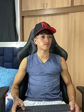  CamiloBass online show from February 25, 1:39 am