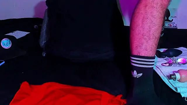 Piggy Eddy online show from March 11, 4:52 am