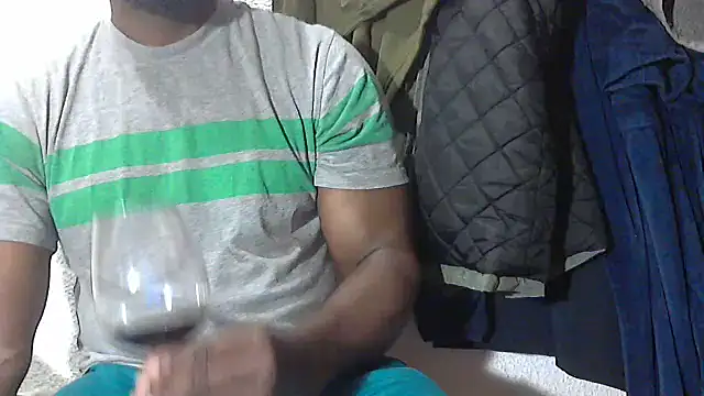 mmoiblack online show from April 14, 9:47 pm