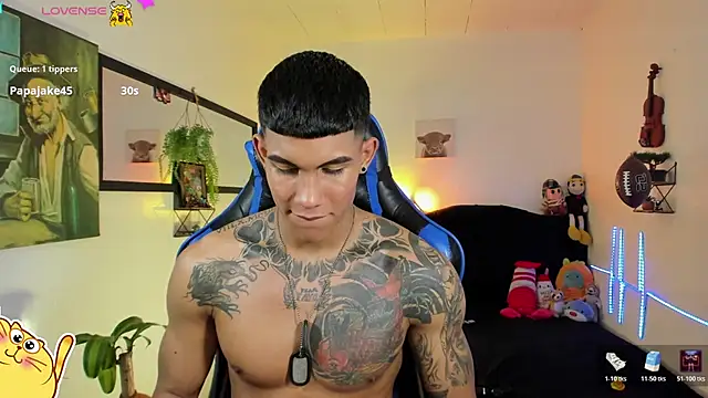 Damian latinxxx online show from March 27, 8:26 am