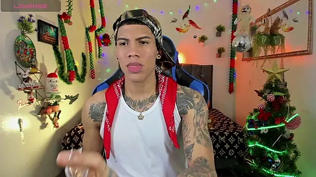 Damian latinxxx online show from December 15, 3:14 am