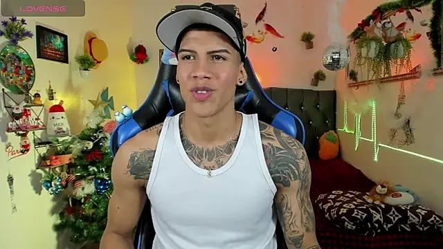 Damian latinxxx online show from November 28, 3:21 am