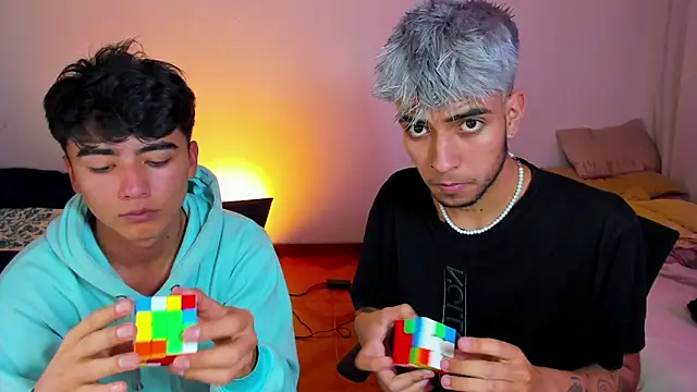 shawn  sanderson1 online show from March 7, 12:15 am