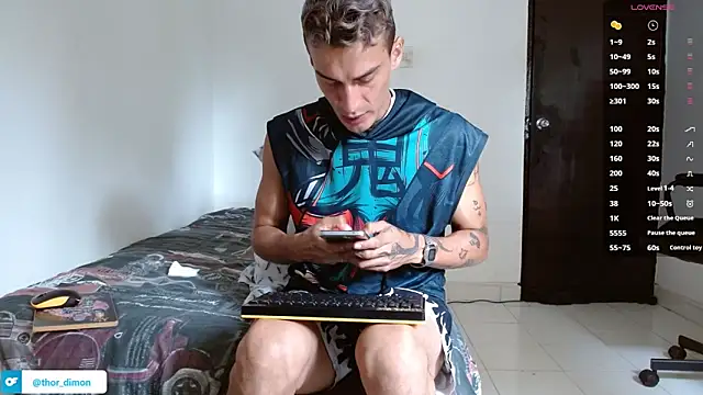 bray hotboy777 online show from April 10, 3:52 pm