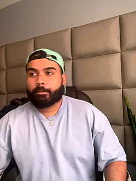 Snapshot of JEAN__TAUREAU chatting on September 11, 9:14 pm JEAN  TAUREAU online show from September 11, 9:14 pm