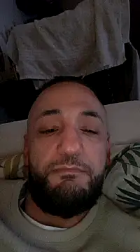 Snapshot of Reeeks69 chatting on March 2, 4:18 am Reeeks69 online show from March 2, 4:18 am