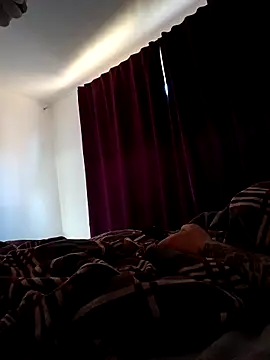 PAULMAXLEO online show from March 4, 9:27 am