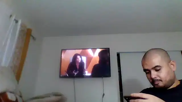 JooveyRose online show from December 5, 5:36 am