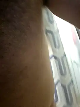 bigdickdaddy2184 online show from November 3, 6:43 pm