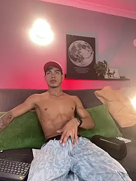 Ken-boy  online show from April 10, 10:00 am