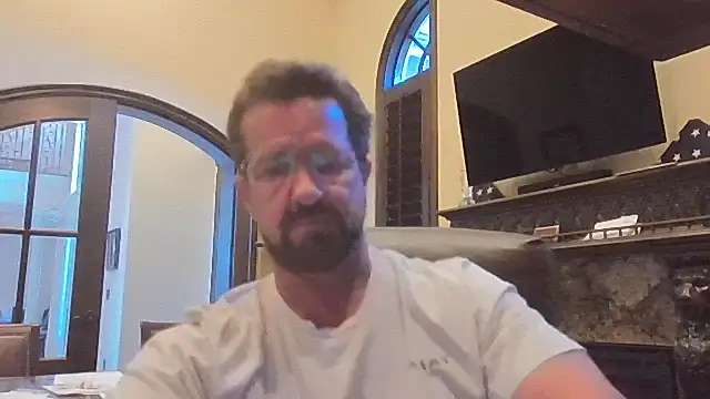 sluttydylan online show from October 13, 12:05 am